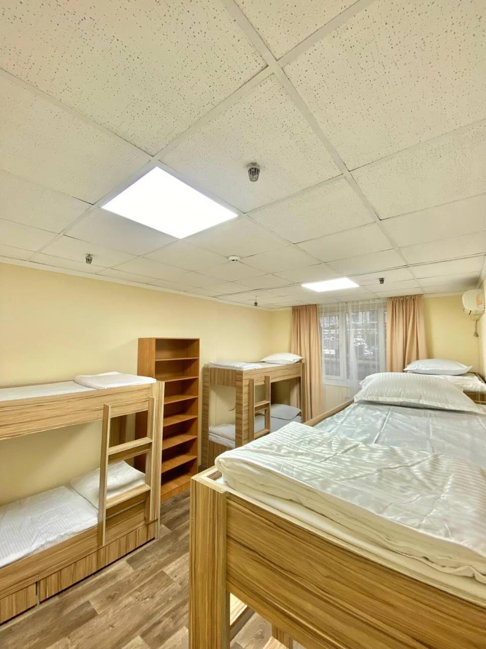 Alma-Ata Hostel Экстерьер фото