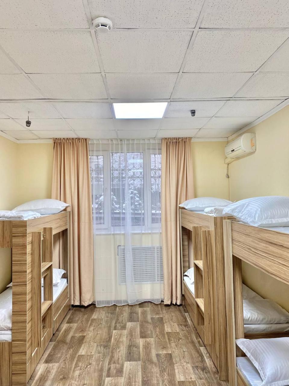 Alma-Ata Hostel Экстерьер фото