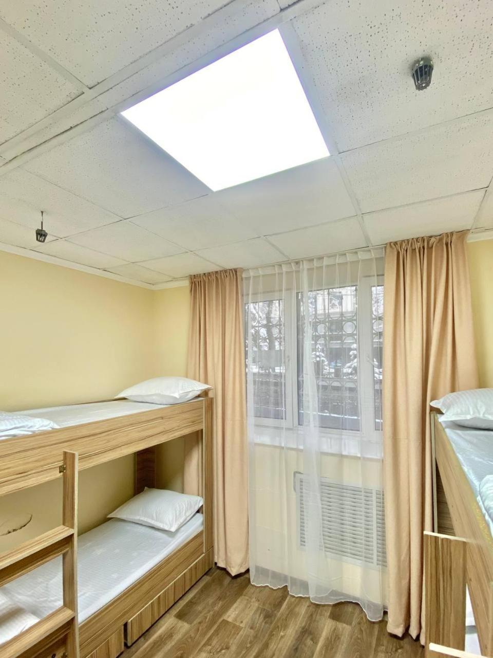 Alma-Ata Hostel Экстерьер фото